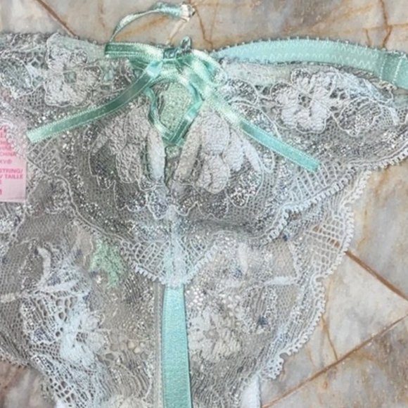 Rare Fashion Show Designer Seduction Lace Mint Green Thong Panty - Picture 4 of 7